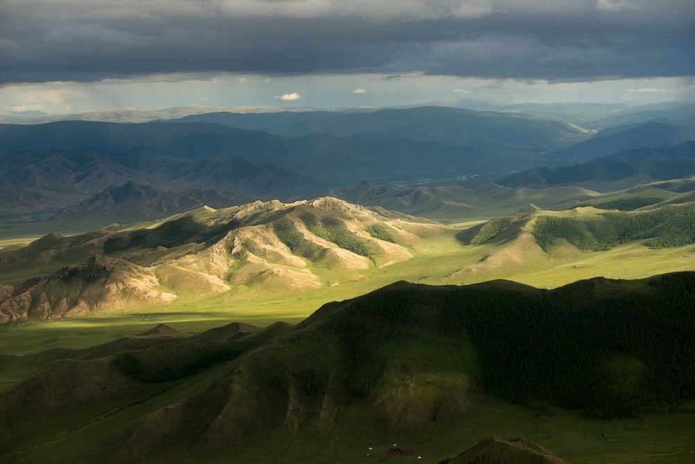 Mongolia – Reaching the Light